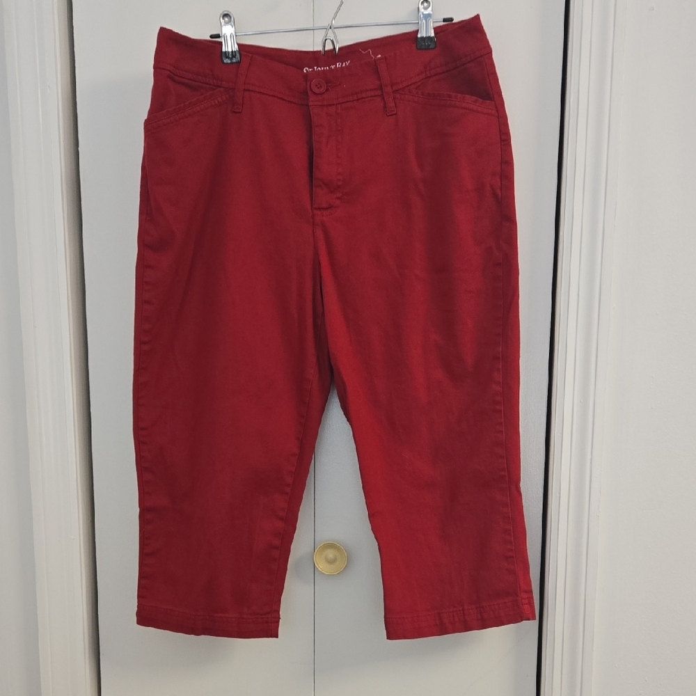 St John's Bay Red Capri Pants